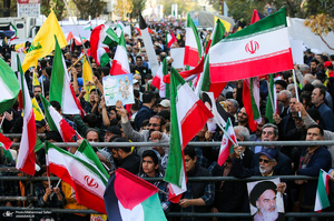 راهپیمایی باشکوه 13 آبان در تهران - 1