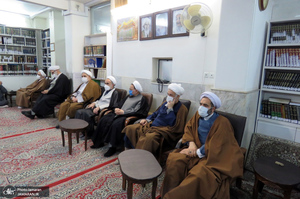 مراسم عزاداری و سوگواری ایام فاطمیه در دفتر آیت الله العظمی صانعی (ره)