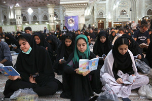 مراسم احیای شب بیست و یکم ماه رمضان در حرم مطهر امام خمینی (س)