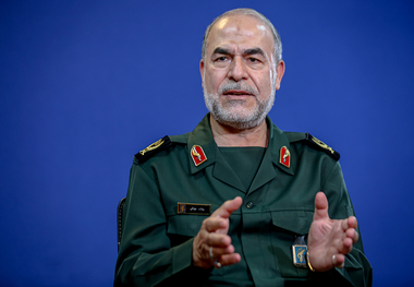 معاون سیاسی سپاه: اسنپ‌بک، نمی‌تواند اقتصاد ایران را دچار مشکلا0ت اساسی نماید/ چنانچه دولت با همراهی مردم، آثار روانی اسنپ‌بک را بر قیمت دلار و بازار در کوتاه مدت کنترل نماید، به طور قطع بازنده اصلی در این مواجه، طرف اروپایی به همراه آمریکا خواهد بود