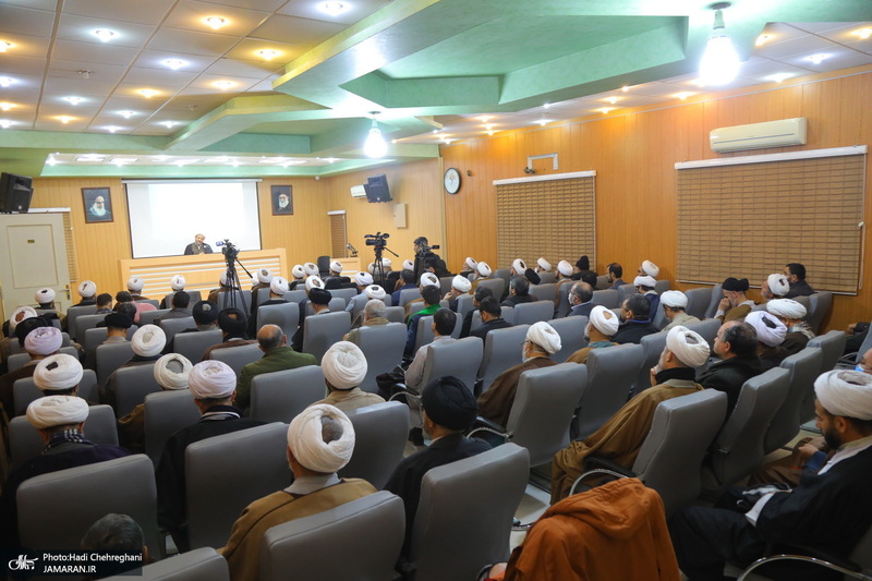 هشمتین نشست تبیین مکتب امام خمینی با عنوان «تاثیر مکتب فقهی امام خمینی (س) بر فقه سیاسی شیعه‎‎»