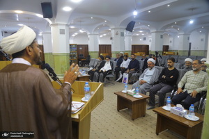 نشست «قرآن و عترت، محور اتحاد مسلمانان در اندیشه امام خمینی(س)» به زبان اردو