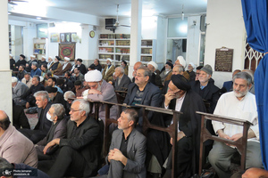 عزاداری شهادت حضرت زهرا (س) در دفتر آیت الله العظمی صانعی (ره)