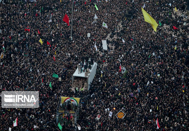 یکصد امدادگر ورامینی به تشییع کنندگان شهید سلیمانی خدمات ارائه می‌کنند