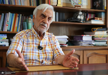 گفت‌و‌گوی بی تعارف و صریح سید مصطفی هاشمی طبا با جماران: بعد از جنگ ۱۲ روزه، مردم چه حرکت غیروفاقی داشتند؟! این آدم‌هایی که بعضی‌هایشان در مجلس هستند یا می‌گویند سایه دولتیم اینها شروع کردند به نفاق بین مردم