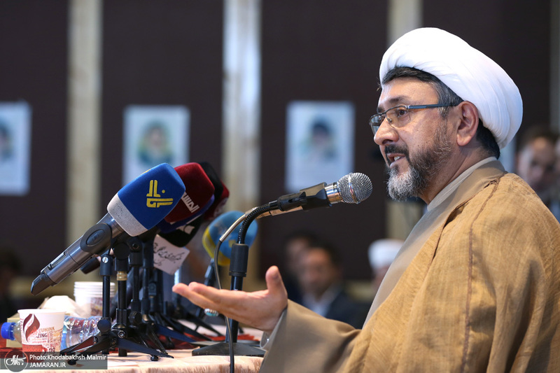 نشست «گفتمان توحیدی اخلاقی‌ امام‌ خمینی(س) در دنیای معاصر؛ دستاوردها و آینده فرارو»