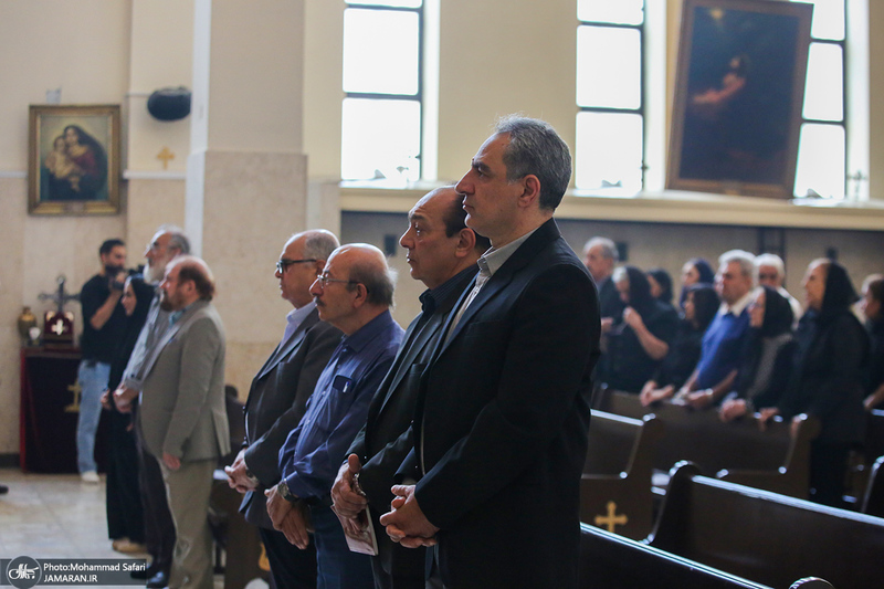 مراسم بزرگداشت امام خمینی (س) در کلیسای «سرکیس مقدس»