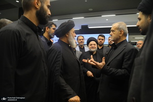 سفر رئیس جمهوری به قم و دیدار با مراجع و علما -3