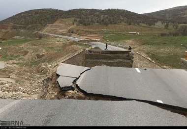 27 روستای شهرستان دلفان دچار رانش زمین شد