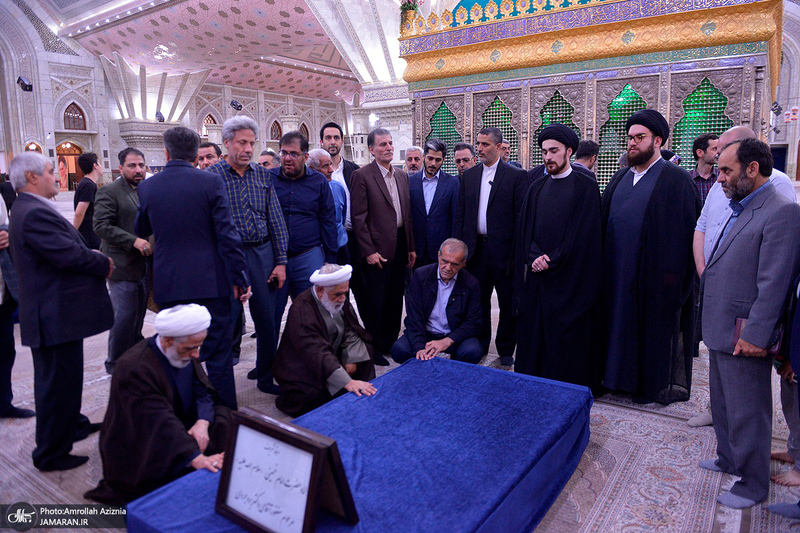 حضور مسعود پزشکیان در حرم مطهر امام خمینی (س)