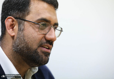 برنامه های جدید آستان قدس رضوی در دهه کرامت / هوشمند خبرداد: از هوش مصنوعی برای ارتباط بهتر با زائرین استفاده می‌کنیم / سریال پایتخت، نقطه شروع گسترش پویش ایران امام رضا در دهه کرامت
