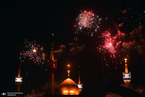 مراسم نورافشانی حرم امام خمینی (س) به مناسبت چهل و پنجمین سالگرد پیروزی انقلاب