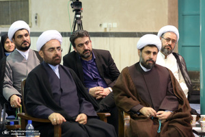 آیین رونمایی از نسخه جدید نرم افزار مجموعه آثار امام خمینی(ره) در حسینیه جماران