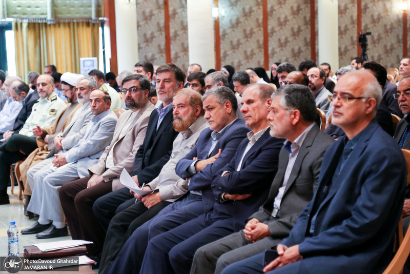 نشست مسئولان و دست اندرکاران مراسم سی امین سالگرد بزرگداشت امام خمینی(س)