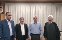 دیدار مدیر نمایندگی موسسه تنظیم و نشر آثار امام خمینی در قم با استاندار قم (2)