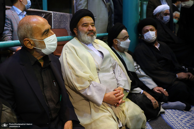 مراسم وداع با پیکر حجت الاسلام و المسلمین سید محمود دعایی در حسینیه جماران -3