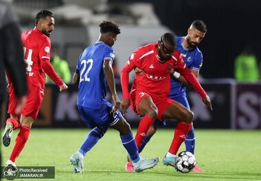 یامگا به پرسپولیس رسید