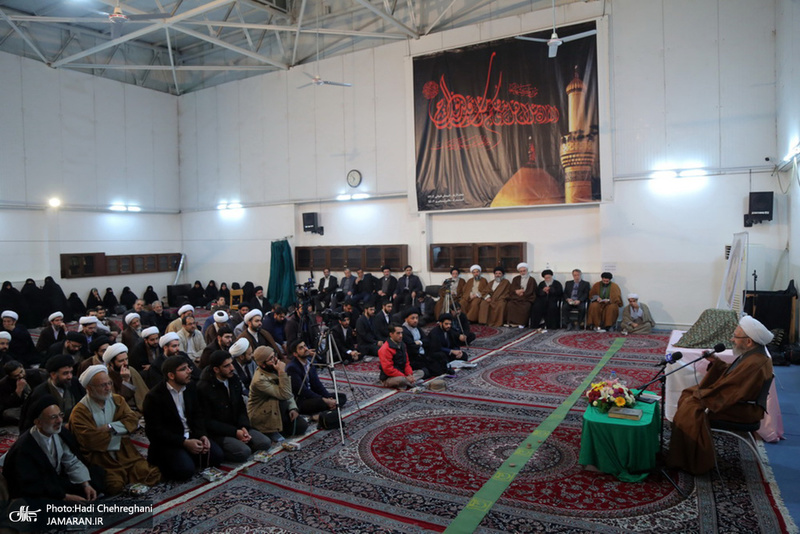 مراسم رونمایی از کتاب الفقاهه اثر آیت الله العظمی درچه ای  با حضور آیت الله سبحانی