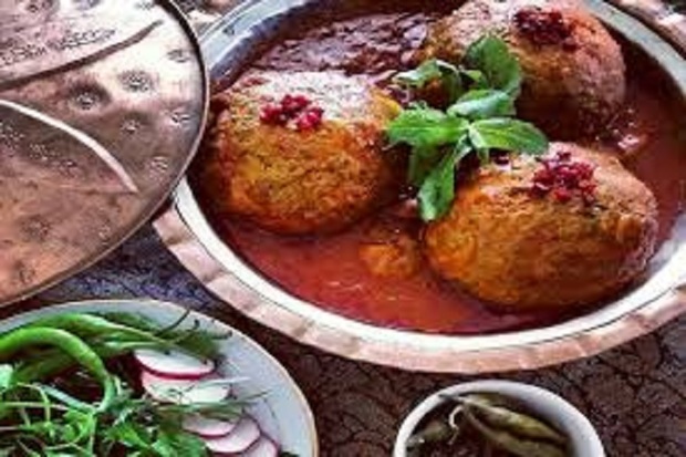 سفره هایمان را با غذاهای سنتی رنگین کنیم