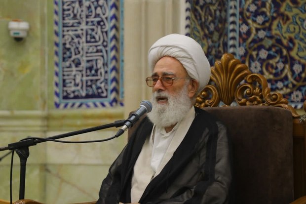 آیت&zwnj;الله نظری منفرد: آیت&zwnj;الله محفوظی مجسمه تقوا و الگویی برای روحانیت بود