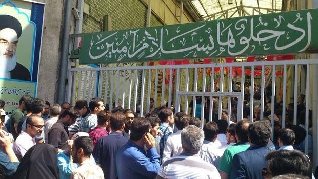 استقبال بالای مردم از انتخابات / مردم خواستار بیشتر شدن صندوق های اخذ رای هستند