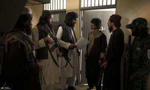 بازگشت گشت‌های طالبان به خیابان‌های کابل به روایت یک عکاس خبری