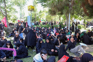 مراسم وداع با رهبر شهید انقلاب در مصلی تهران- 9