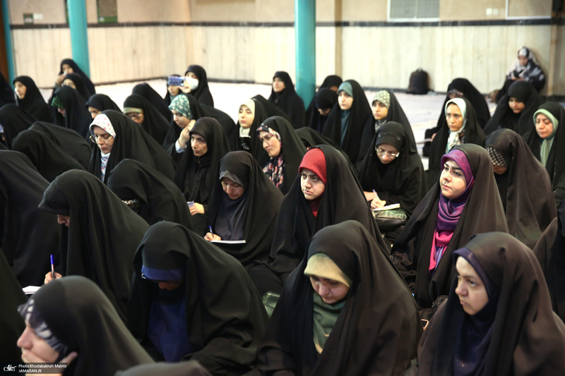 اردوی بانوان فعال فرهنگی استان زنجان (مکتب امام ) در حسینیه جماران