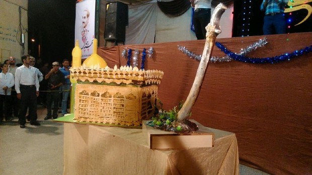 کیک 280 کیلویی به مناسبت عید غدیر در کازرون ساخته شد