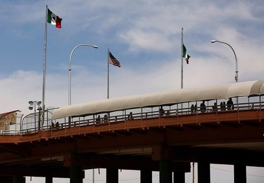 اخراج مخفیانه مهاجران توسط آمریکا