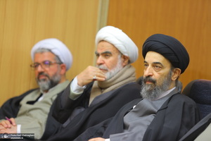 هشمتین نشست تبیین مکتب امام خمینی با عنوان «تاثیر مکتب فقهی امام خمینی (س) بر فقه سیاسی شیعه‎‎»