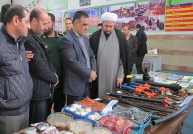 نمایشگاه دستاوردهای انقلاب اسلامی در چایپاره گشایش یافت