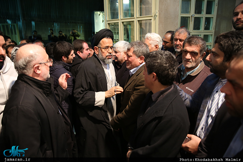 مراسم وداع با پیکر آیت الله هاشمی رفسنجانی(ره) در حسینیه جماران-4