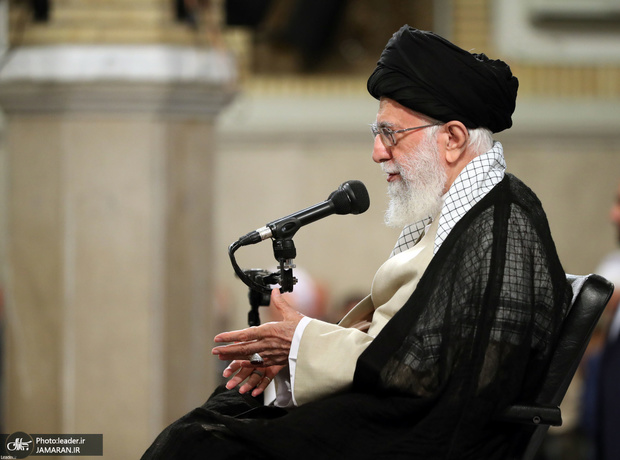 بیانات منتشر نشده رهبرانقلاب در دیدارهای خصوصی درباره حوادث سال 88