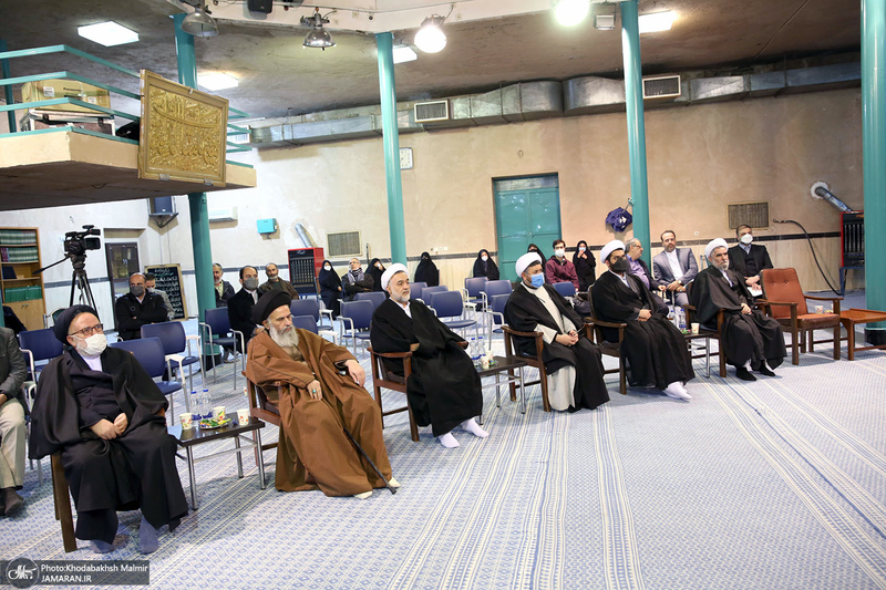 مراسم تجلیل از کارگردان فیلم مستند «بانو قدس ایران» در حسینیه جماران