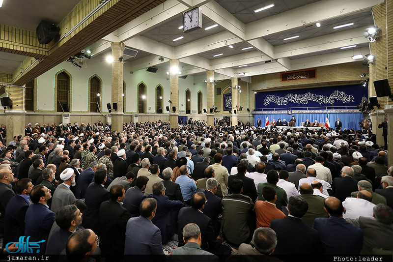 دیدار مسئولان نظام و سفرای کشورهای اسلامی با رهبر معظم انقلاب