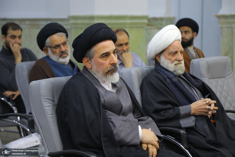 سلسله نشست های تبیین مکتب امام خمینی (س) با سخنرانی سید فرید موالی‌زاده  / موالی زاده