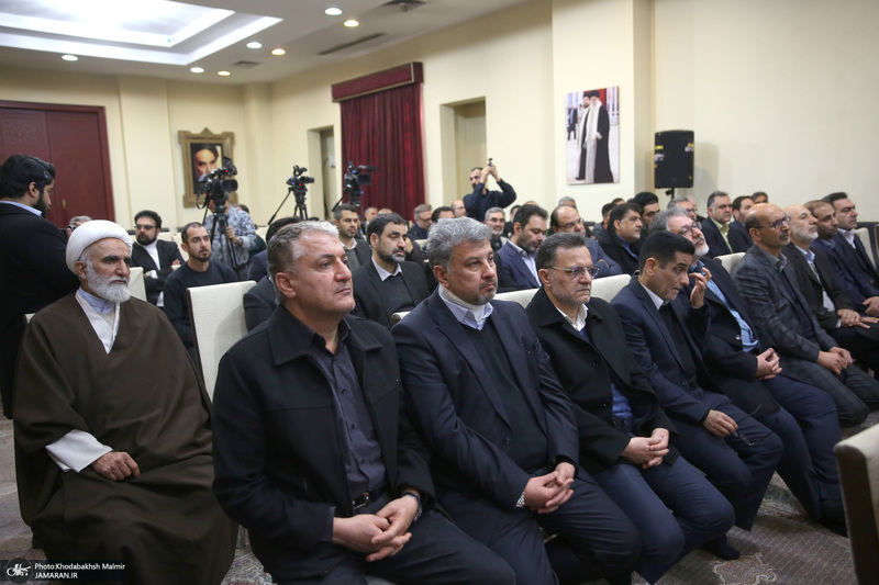 دیدار وزیر و کارکنان وزارت نیرو با سید حسن خمینی