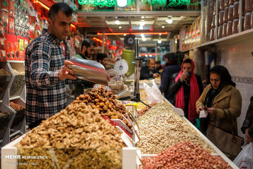 در شب یلدا چه خوراکی هایی بخوریم؟