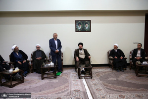 دیدار جمعی از اعضای حزب وحدت و همکاری ملی با سید حسن خمینی