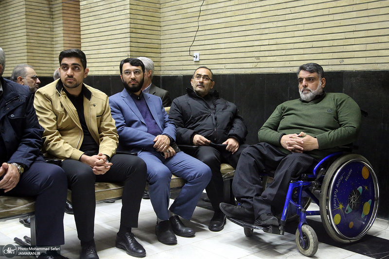 مراسم ترحیم مادر محمد شریعتمداری