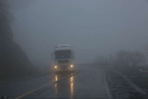 مه غلیط دید افقی در جاده های کردستان را کاهش داد