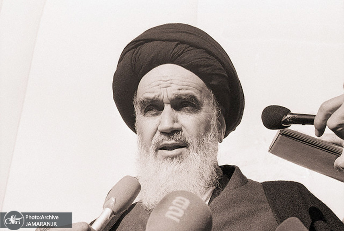 حکم مهم امام به شورای انقلاب برای برگزاری مراسم مذهبی گروگان های امریکایی