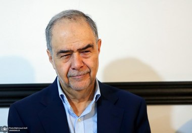 وکیل محسن امین‌زاده: موکلم در زندان انفرادی است/ اتهامات مطروحه  در رسانه‌های خاص گمانه‌زنی و فاقد مبنای قانونی است