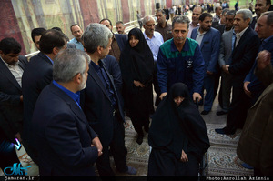 تجدید میثاق استاندار و جمعی از استانداری استان البرز با آرمان های حضرت امام خمینی(س)