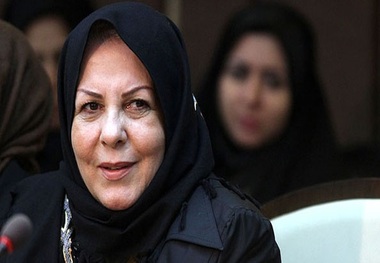پورانداخت مهیمن بازیگری که نقش مادری را زندگی می‌کند
