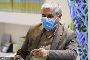 بازدید رئیس مؤسسه تنظیم و نشر آثار امام خمینی (س) از نمایشگاه قرآن