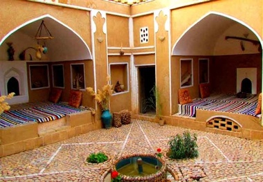 موافقت باتاسیس 21 مجموعه گردشگری  و بومگردی جدید در  اصفهان