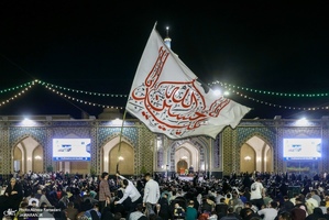 مراسم شب ولادت امام رضا (ع) در صحن غدير