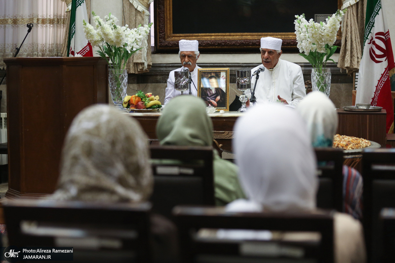 مراسم بزرگداشت امام خمینی(س) در آدریان زرتشتیان